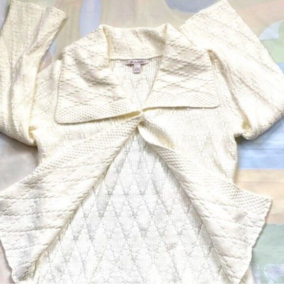 JM COLLECTION Women Small Cream One Snap Front Cardigan Knit Sweater NWOT - Picture 7 of 11